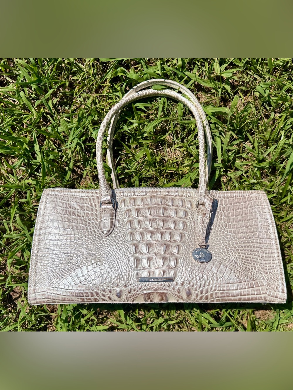 Brahmin Sophia Large Croc Embossed Shoulder Bag - Picture 2 of 8
